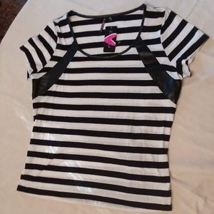 Black and White Striped Top - Extra Touch - NWT